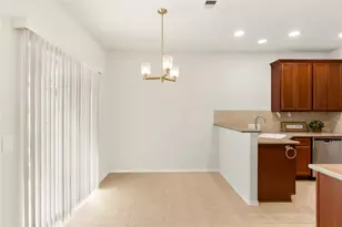 13600 Breton Ridge St, Houston, TX 77070 - Photo 9