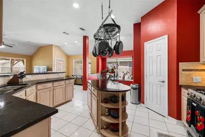 11718 Canyon Vista Lane, Tomball, TX 77377 - Photo 5