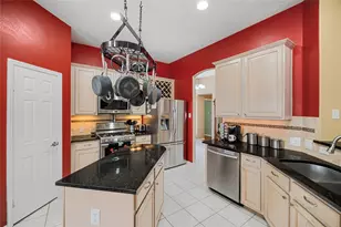 11718 Canyon Vista Ln, Tomball, TX 77377 - Photo 9