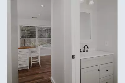 23 Shellbark, The Woodlands, TX 77382 - Photo 15