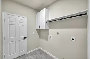 106 Harbor Ct Dr, Conroe, TX 77356 - Photo 31