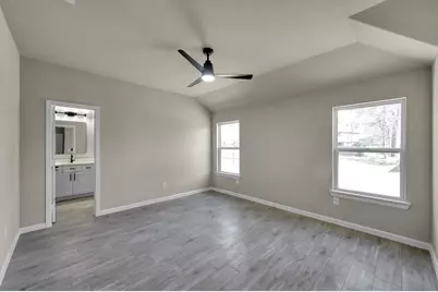 106 Harbor Court Drive, Conroe, TX 77356 - Photo 17