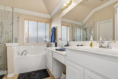 4507 Canyon Crest Drive, League City, TX 77573 - Photo 19