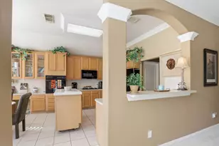 4507 Canyon Crest Dr, League City, TX 77573 - Photo 13