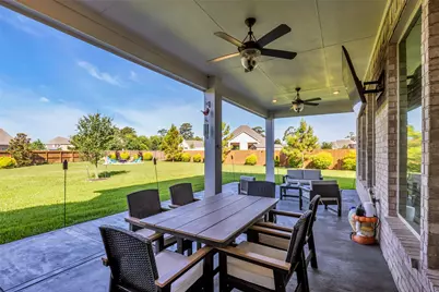 6006 Henry Hamlet Drive, Conroe, TX 77304 - Photo 15