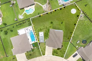 6006 Henry Hamlet Dr, Conroe, TX 77304 - Photo 49