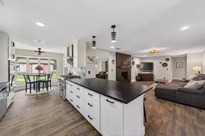 16855 E Maglitto Circle, Tomball, TX 77377 - Photo 11
