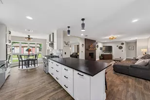 16855 E Maglitto Cir, Tomball, TX 77377 - Photo 11