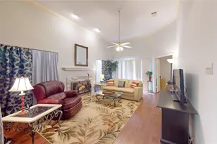3011 Flower Field Ln, Pearland, TX 77584 - Photo 3