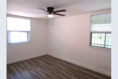 6633 Mobud Drive, Houston, TX 77074 - Photo 9