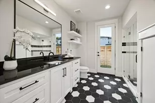 501 E 26th St, Houston, TX 77008 - Photo 21