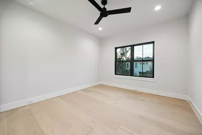 501 E 26th Street, Houston, TX 77008 - Photo 35