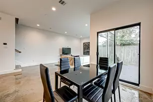 805 Dorothy St, Houston, TX 77007 - Photo 11