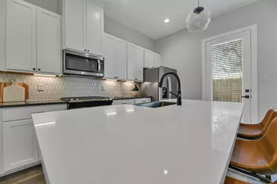 5721 White Magnolia Street, Houston, TX 77091 - Photo 11