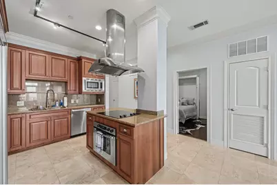 1419 Montrose Boulevard #604, Houston, TX 77019 - Photo 13