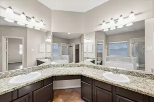 1011 Wentworth Dr, Pearland, TX 77584 - Photo 11