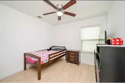 5519 Misted Jasmine Court, Katy, TX 77449 - Photo 17