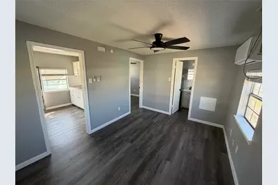 5616 Avenue R Unit 2 #2, Galveston, TX 77551 - Photo 3