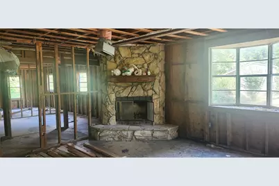 5810 County Road 924, Sweeny, TX 77480 - Photo 3