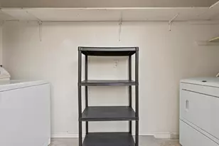 9668 Westview Dr, Houston, TX 77055 - Photo 29