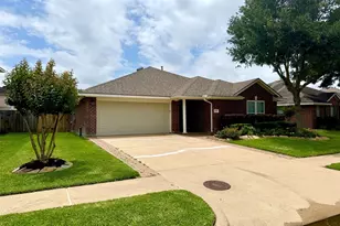 22603 Holly Lake Dr, Katy, TX 77450 - Photo 3