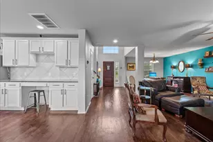 356 Century Oaks Ln, La Marque, TX 77568 - Photo 7