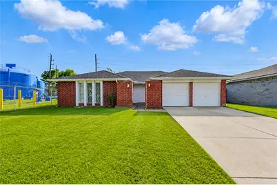 11923 Loveland Pass Drive, Houston, TX 77067 - Photo 3