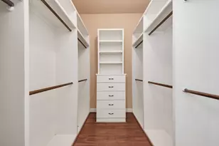 11045 Upland Forest Dr, Houston, TX 77043 - Photo 25