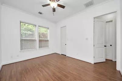 11045 Upland Forest Drive, Houston, TX 77043 - Photo 25