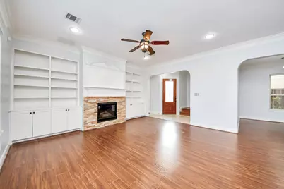 11045 Upland Forest Drive, Houston, TX 77043 - Photo 5