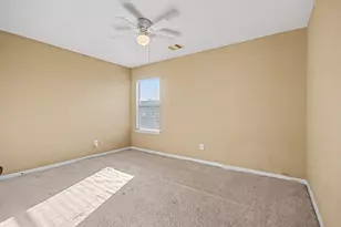 6703 Providence View Ln, Houston, TX 77049 - Photo 11