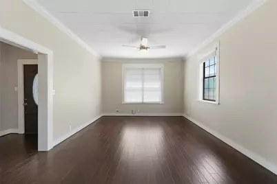 309 Pecore Street, Houston, TX 77009 - Photo 11