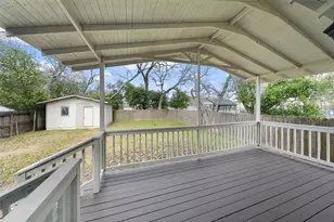309 Pecore St, Houston, TX 77009 - Photo 31