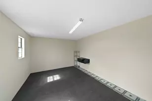 309 Pecore St, Houston, TX 77009 - Photo 35