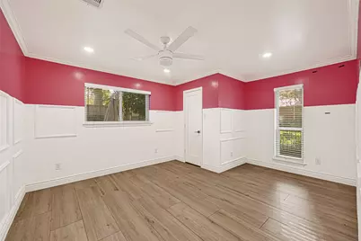 6737 Wildwood Way, Houston, TX 77023 - Photo 11