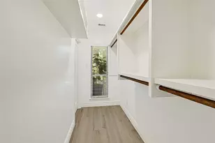 6737 Wildwood Way, Houston, TX 77023 - Photo 13