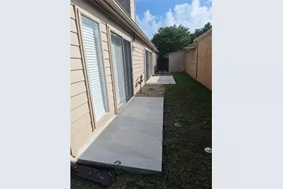 4030 Knoll Glen Drive, Houston, TX 77082 - Photo 15