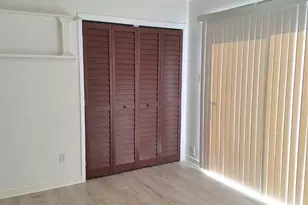 4030 Knoll Glen Dr, Houston, TX 77082 - Photo 9