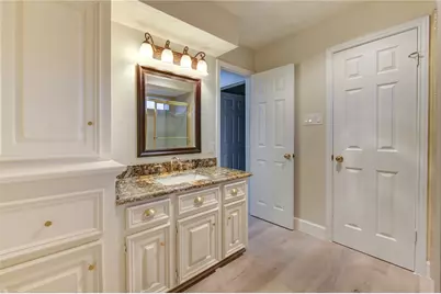 714 Last Arrow Drive, Houston, TX 77079 - Photo 43