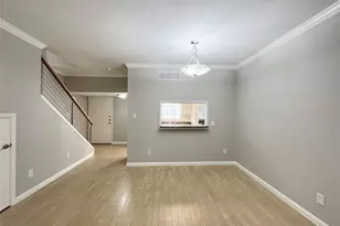 1801 Stoney Brook Dr, Houston, TX 77063 - Photo 11