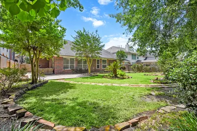 5111 Maple Hill Trail, Houston, TX 77345 - Photo 35