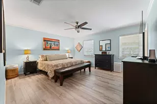 3030 Broadmoor Dr, Sugar Land, TX 77478 - Photo 19