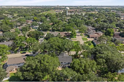 3030 Broadmoor Drive, Sugar Land, TX 77478 - Photo 35