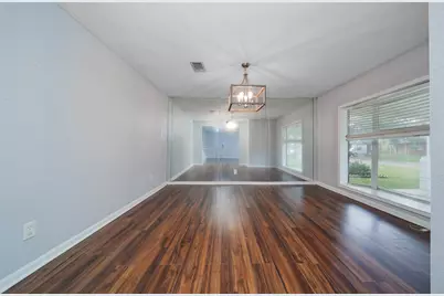 8718 Pattibob Street, Houston, TX 77029 - Photo 7