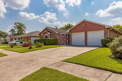 13410 S Thorntree Drive, Houston, TX 77015 - Photo 3