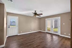 255 Gilmer St, Bridge City, TX 77611 - Photo 19