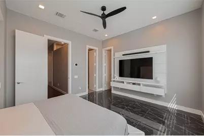 5919 E Post Oak Lane, Houston, TX 77055 - Photo 27