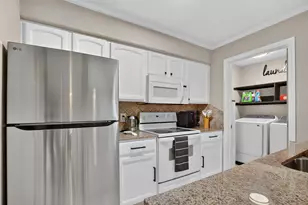8020 Braesmain Dr, Houston, TX 77025 - Photo 17