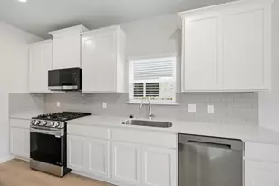 15115 Bank Swallow Pl, Magnolia, TX 77354 - Photo 17