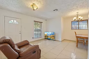 11055 Vailview Dr, Houston, TX 77016 - Photo 7